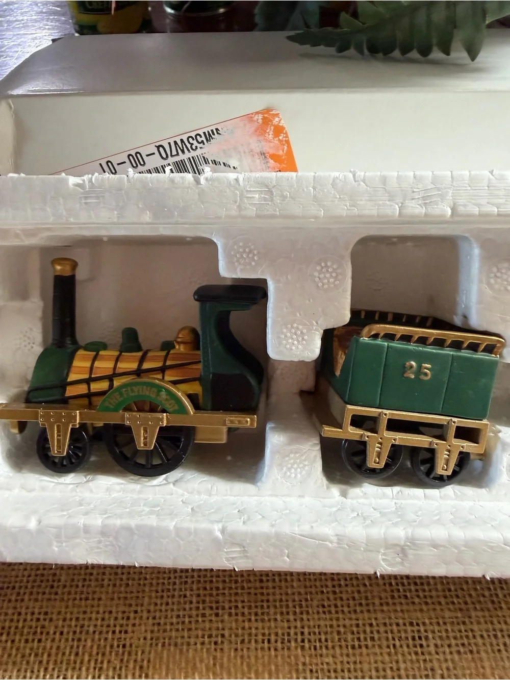 Department 56 Green and gold the flying  Scout train. Original box